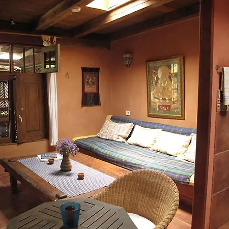 فيلة Sleeps 4 Pool Wifi