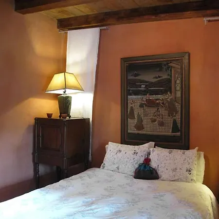 Sleeps 4 Pool Wifi فيلة Uga